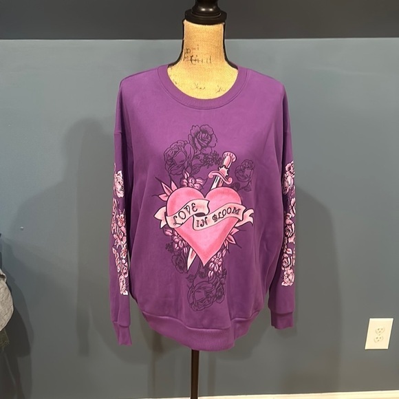 wild fable Tops - Wild Fable sweatshirt size large women’s